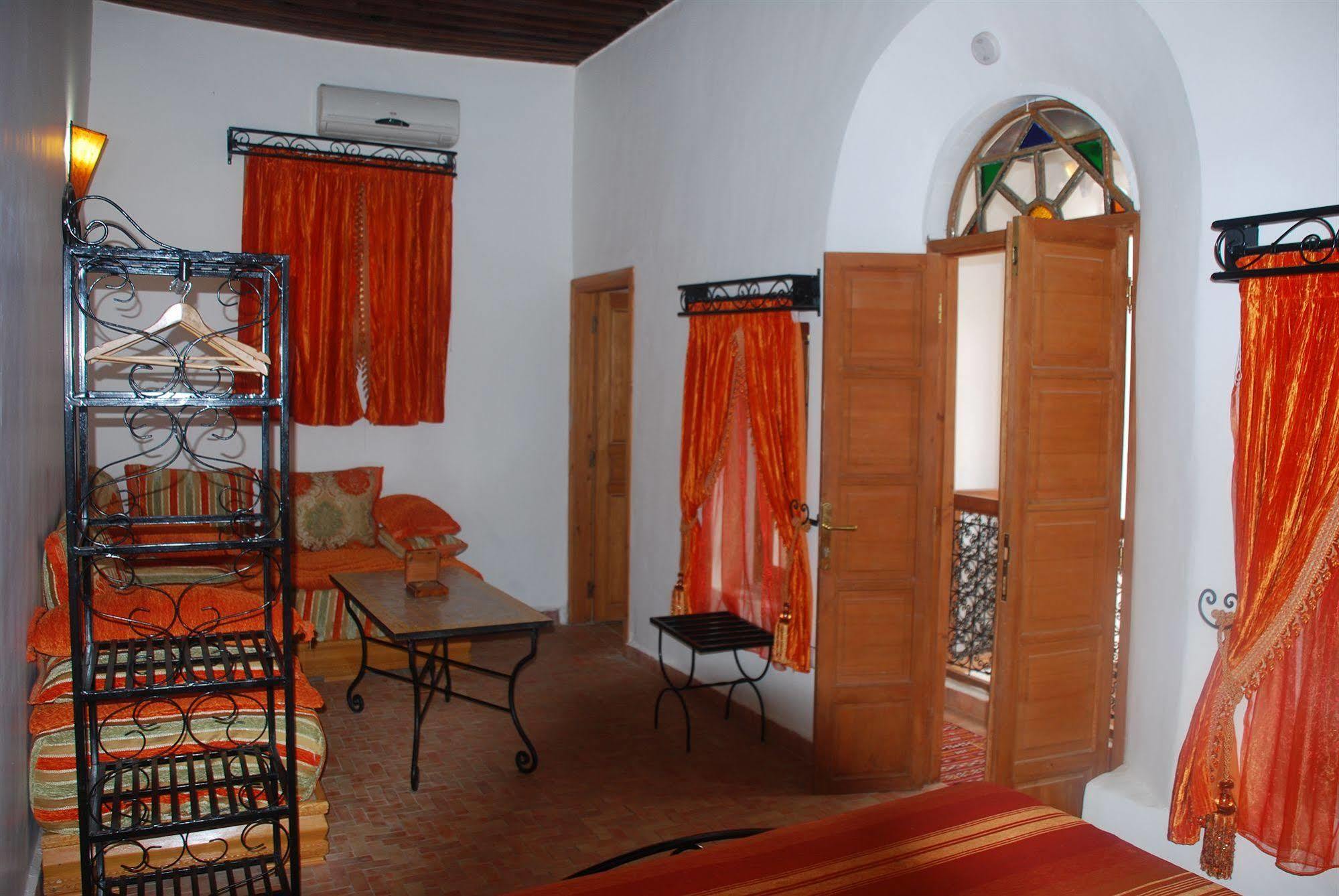 Riyad Al Atik Fez Exterior foto